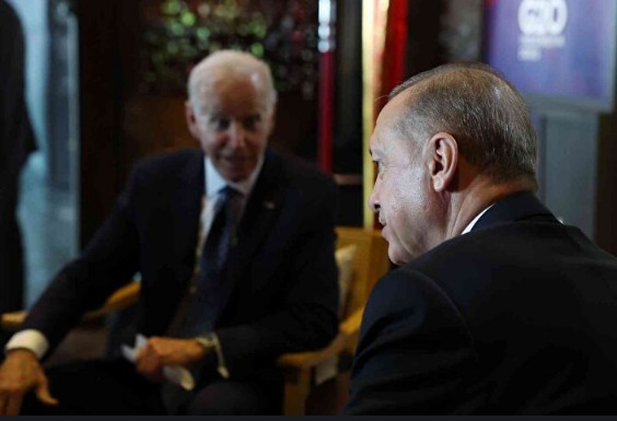 Erdoğan-Biden görüşmesi Yunan basınında geniş merak uyandırdı !